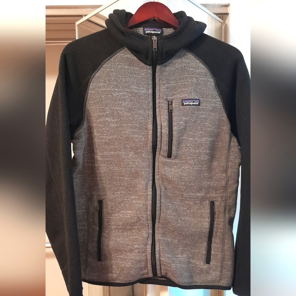 Patagonia hoodie sz M